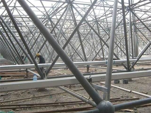 金山盘点螺栓球网架对选材方面的4点要求
